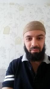 انا متزوج، 43 سنة هنا من أجل البحث عن شريك لتحقيق زواج متعدد تعرف عليّ أكثر من خلال بروفايلي، فربّ صدفة خير من ألف ميعاد.