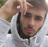 انا من Oujda، أعزب، 29 سنة هنا من أجل البحث عن شريك لتحقيق علاقة تعارف تعرف عليّ أكثر من خلال بروفايلي، فربّ صدفة خير من ألف ميعاد.