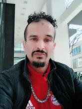 انا u، 49 سنة هنا من أجل البحث عن شريك لتحقيق زواج عادي تعرف عليّ أكثر من خلال بروفايلي، فربّ صدفة خير من ألف ميعاد.