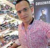 انا من المرج، أعزب، 35 سنة هنا من أجل البحث عن شريك لتحقيق علاقة تعارف تعرف عليّ أكثر من خلال بروفايلي، فربّ صدفة خير من ألف ميعاد.