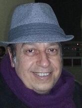 انا أرمل، 71 سنة هنا من أجل البحث عن شريك لتحقيق زواج عادي تعرف عليّ أكثر من خلال بروفايلي، فربّ صدفة خير من ألف ميعاد.