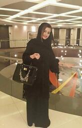 انا من نجران، عزباء، 42 سنة هنا من أجل البحث عن شريك لتحقيق زواج عادي تعرف عليّ أكثر من خلال بروفايلي، فربّ صدفة خير من ألف ميعاد.