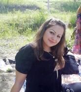 انا من ورقلة، عزباء، 32 سنة هنا من أجل البحث عن شريك لتحقيق زواج عادي تعرف عليّ أكثر من خلال بروفايلي، فربّ صدفة خير من ألف ميعاد.