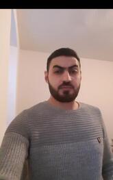 انا u، 40 سنة هنا من أجل البحث عن شريك لتحقيق زواج عادي تعرف عليّ أكثر من خلال بروفايلي، فربّ صدفة خير من ألف ميعاد.