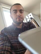 انا u، 33 سنة هنا من أجل البحث عن شريك لتحقيق علاقة تعارف تعرف عليّ أكثر من خلال بروفايلي، فربّ صدفة خير من ألف ميعاد.