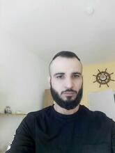 انا من essen، أعزب، 40 سنة هنا من أجل البحث عن شريك لتحقيق زواج عادي تعرف عليّ أكثر من خلال بروفايلي، فربّ صدفة خير من ألف ميعاد.