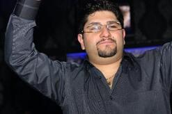 انا من 3alay، أعزب، 45 سنة هنا من أجل البحث عن شريك لتحقيق علاقة تعارف تعرف عليّ أكثر من خلال بروفايلي، فربّ صدفة خير من ألف ميعاد.