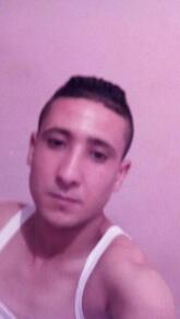 انا من العلمة، u، 35 سنة هنا من أجل البحث عن شريك لتحقيق زواج عادي تعرف عليّ أكثر من خلال بروفايلي، فربّ صدفة خير من ألف ميعاد.