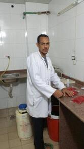 انا من ادفو، u، 40 سنة هنا من أجل البحث عن شريك لتحقيق زواج عادي تعرف عليّ أكثر من خلال بروفايلي، فربّ صدفة خير من ألف ميعاد.