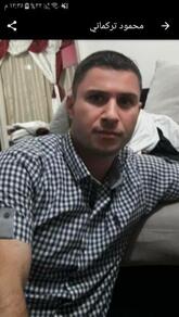 انا u، 40 سنة هنا من أجل البحث عن شريك لتحقيق زواج عادي تعرف عليّ أكثر من خلال بروفايلي، فربّ صدفة خير من ألف ميعاد.