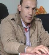 انا من الشارقة، أعزب، 48 سنة هنا من أجل البحث عن شريك لتحقيق زواج عادي تعرف عليّ أكثر من خلال بروفايلي، فربّ صدفة خير من ألف ميعاد.