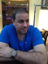 انا من زيونة، مطلق، 55 سنة هنا من أجل البحث عن شريك لتحقيق زواج عادي تعرف عليّ أكثر من خلال بروفايلي، فربّ صدفة خير من ألف ميعاد.