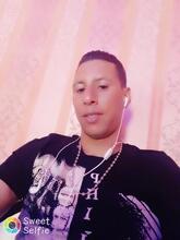 انا u، 35 سنة هنا من أجل البحث عن شريك لتحقيق زواج عادي تعرف عليّ أكثر من خلال بروفايلي، فربّ صدفة خير من ألف ميعاد.