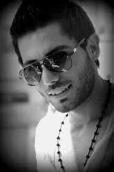 انا من امبابة، أعزب، 35 سنة هنا من أجل البحث عن شريك لتحقيق زواج عادي تعرف عليّ أكثر من خلال بروفايلي، فربّ صدفة خير من ألف ميعاد.