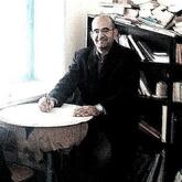 انا u، 47 سنة هنا من أجل البحث عن شريك لتحقيق زواج عادي تعرف عليّ أكثر من خلال بروفايلي، فربّ صدفة خير من ألف ميعاد.