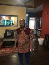 انا من اندونيسيا، u، 51 سنة هنا من أجل البحث عن شريك لتحقيق زواج متعدد تعرف عليّ أكثر من خلال بروفايلي، فربّ صدفة خير من ألف ميعاد.