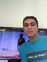 انا u، 45 سنة هنا من أجل البحث عن شريك لتحقيق زواج عادي تعرف عليّ أكثر من خلال بروفايلي، فربّ صدفة خير من ألف ميعاد.
