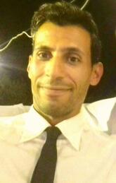 انا u، 43 سنة هنا من أجل البحث عن شريك لتحقيق زواج عادي تعرف عليّ أكثر من خلال بروفايلي، فربّ صدفة خير من ألف ميعاد.