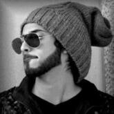 انا من اجدابيا، أعزب، 40 سنة هنا من أجل البحث عن شريك لتحقيق زواج عادي تعرف عليّ أكثر من خلال بروفايلي، فربّ صدفة خير من ألف ميعاد.