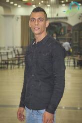 انا أعزب، 31 سنة هنا من أجل البحث عن شريك لتحقيق زواج عادي تعرف عليّ أكثر من خلال بروفايلي، فربّ صدفة خير من ألف ميعاد.