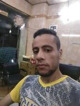 انا u، 35 سنة هنا من أجل البحث عن شريك لتحقيق زواج عادي تعرف عليّ أكثر من خلال بروفايلي، فربّ صدفة خير من ألف ميعاد.