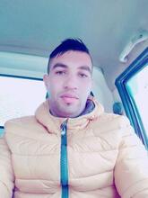 انا u، 35 سنة هنا من أجل البحث عن شريك لتحقيق زواج عادي تعرف عليّ أكثر من خلال بروفايلي، فربّ صدفة خير من ألف ميعاد.