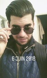 انا أعزب، 33 سنة هنا من أجل البحث عن شريك لتحقيق زواج عادي تعرف عليّ أكثر من خلال بروفايلي، فربّ صدفة خير من ألف ميعاد.