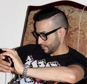 انا من اكتوبر، مطلق، 46 سنة هنا من أجل البحث عن شريك لتحقيق زواج عادي تعرف عليّ أكثر من خلال بروفايلي، فربّ صدفة خير من ألف ميعاد.