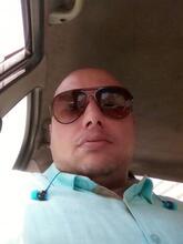 انا من تبوك، متزوج، 46 سنة هنا من أجل البحث عن شريك لتحقيق علاقة تعارف تعرف عليّ أكثر من خلال بروفايلي، فربّ صدفة خير من ألف ميعاد.