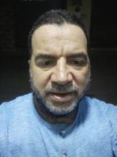 انا من المندره ، متزوج، 60 سنة هنا من أجل البحث عن شريك لتحقيق زواج عادي تعرف عليّ أكثر من خلال بروفايلي، فربّ صدفة خير من ألف ميعاد.