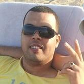 انا أعزب، 49 سنة هنا من أجل البحث عن شريك لتحقيق زواج عادي تعرف عليّ أكثر من خلال بروفايلي، فربّ صدفة خير من ألف ميعاد.