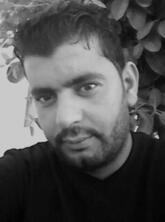 انا من المنستير، مطلق، 40 سنة هنا من أجل البحث عن شريك لتحقيق زواج عادي تعرف عليّ أكثر من خلال بروفايلي، فربّ صدفة خير من ألف ميعاد.