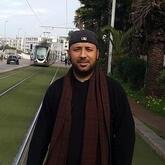 انا من برج الحوت، 40 سنة هنا من أجل البحث عن شريك لتحقيق زواج عادي تعرف عليّ أكثر من خلال بروفايلي، فربما نجمك هو الذي دلّك إلي.