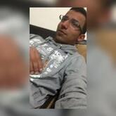 انا أعزب، 32 سنة هنا من أجل البحث عن شريك لتحقيق زواج عادي تعرف عليّ أكثر من خلال بروفايلي، فربّ صدفة خير من ألف ميعاد.