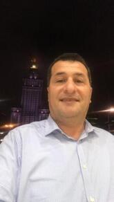 انا من الدقي، مطلق، 56 سنة هنا من أجل البحث عن شريك لتحقيق زواج عادي تعرف عليّ أكثر من خلال بروفايلي، فربّ صدفة خير من ألف ميعاد.