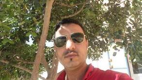 انا من بشار، أعزب، 44 سنة هنا من أجل البحث عن شريك لتحقيق زواج عادي تعرف عليّ أكثر من خلال بروفايلي، فربّ صدفة خير من ألف ميعاد.