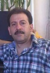 انا متزوج، 44 سنة هنا من أجل البحث عن شريك لتحقيق زواج عادي تعرف عليّ أكثر من خلال بروفايلي، فربّ صدفة خير من ألف ميعاد.