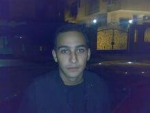 انا من الشيخ زايد، مطلق، 41 سنة هنا من أجل البحث عن شريك لتحقيق زواج عادي تعرف عليّ أكثر من خلال بروفايلي، فربّ صدفة خير من ألف ميعاد.