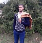 انا من عجلون، متزوج، 35 سنة هنا من أجل البحث عن شريك لتحقيق زواج عادي تعرف عليّ أكثر من خلال بروفايلي، فربّ صدفة خير من ألف ميعاد.