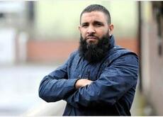 انا u، 42 سنة هنا من أجل البحث عن شريك لتحقيق زواج متعدد تعرف عليّ أكثر من خلال بروفايلي، فربّ صدفة خير من ألف ميعاد.