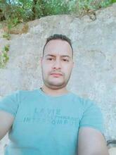 انا من Meknes، مطلق، 45 سنة هنا من أجل البحث عن شريك لتحقيق زواج عادي تعرف عليّ أكثر من خلال بروفايلي، فربّ صدفة خير من ألف ميعاد.