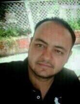 انا من العجمي، مطلق، 39 سنة هنا من أجل البحث عن شريك لتحقيق علاقة تعارف تعرف عليّ أكثر من خلال بروفايلي، فربّ صدفة خير من ألف ميعاد.