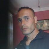انا من البويرة، أعزب، 43 سنة هنا من أجل البحث عن شريك لتحقيق زواج عادي تعرف عليّ أكثر من خلال بروفايلي، فربّ صدفة خير من ألف ميعاد.