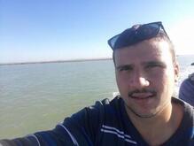 انا من sale، أعزب، 26 سنة هنا من أجل البحث عن شريك لتحقيق زواج عادي تعرف عليّ أكثر من خلال بروفايلي، فربّ صدفة خير من ألف ميعاد.