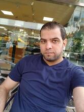انا أعزب، 36 سنة هنا من أجل البحث عن شريك لتحقيق زواج عادي تعرف عليّ أكثر من خلال بروفايلي، فربّ صدفة خير من ألف ميعاد.