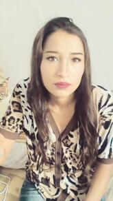 انا من منوبة، عزباء، 31 سنة هنا من أجل البحث عن شريك لتحقيق زواج عادي تعرف عليّ أكثر من خلال بروفايلي، فربّ صدفة خير من ألف ميعاد.