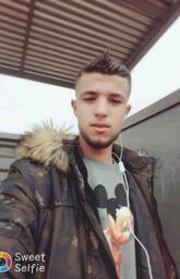 انا من Al hoceima، أعزب، 27 سنة هنا من أجل البحث عن شريك لتحقيق زواج عادي تعرف عليّ أكثر من خلال بروفايلي، فربّ صدفة خير من ألف ميعاد.
