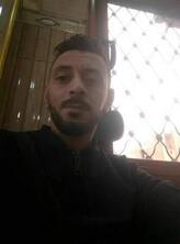 انا من بشار، أعزب، 40 سنة هنا من أجل البحث عن شريك لتحقيق زواج عادي تعرف عليّ أكثر من خلال بروفايلي، فربّ صدفة خير من ألف ميعاد.