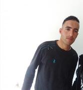 انا من Djelfa، أعزب، 34 سنة هنا من أجل البحث عن شريك لتحقيق زواج عادي تعرف عليّ أكثر من خلال بروفايلي، فربّ صدفة خير من ألف ميعاد.