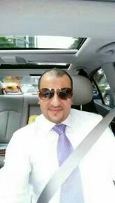 انا من دبي، مطلق، 48 سنة هنا من أجل البحث عن شريك لتحقيق زواج عادي تعرف عليّ أكثر من خلال بروفايلي، فربّ صدفة خير من ألف ميعاد.